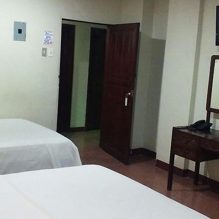 Hotel Andes Inn Guayaquil Exterior photo